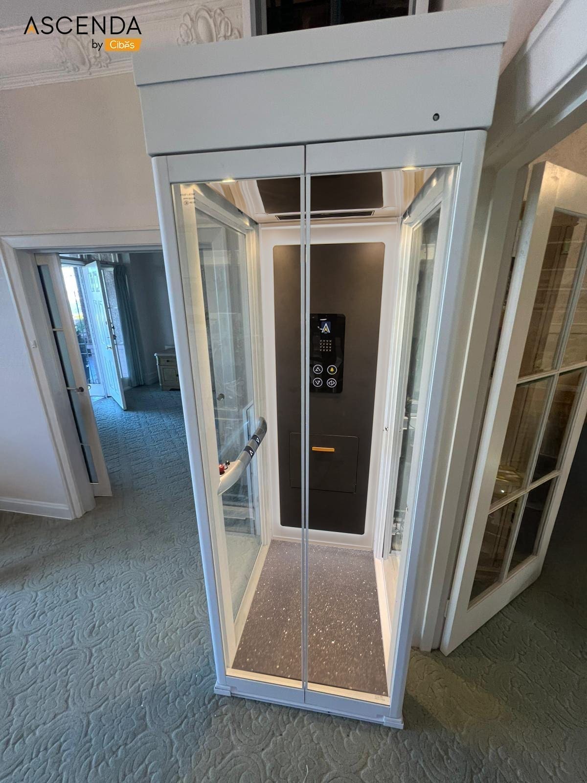 Ascenda M 838 x 1290 Home elevator 2