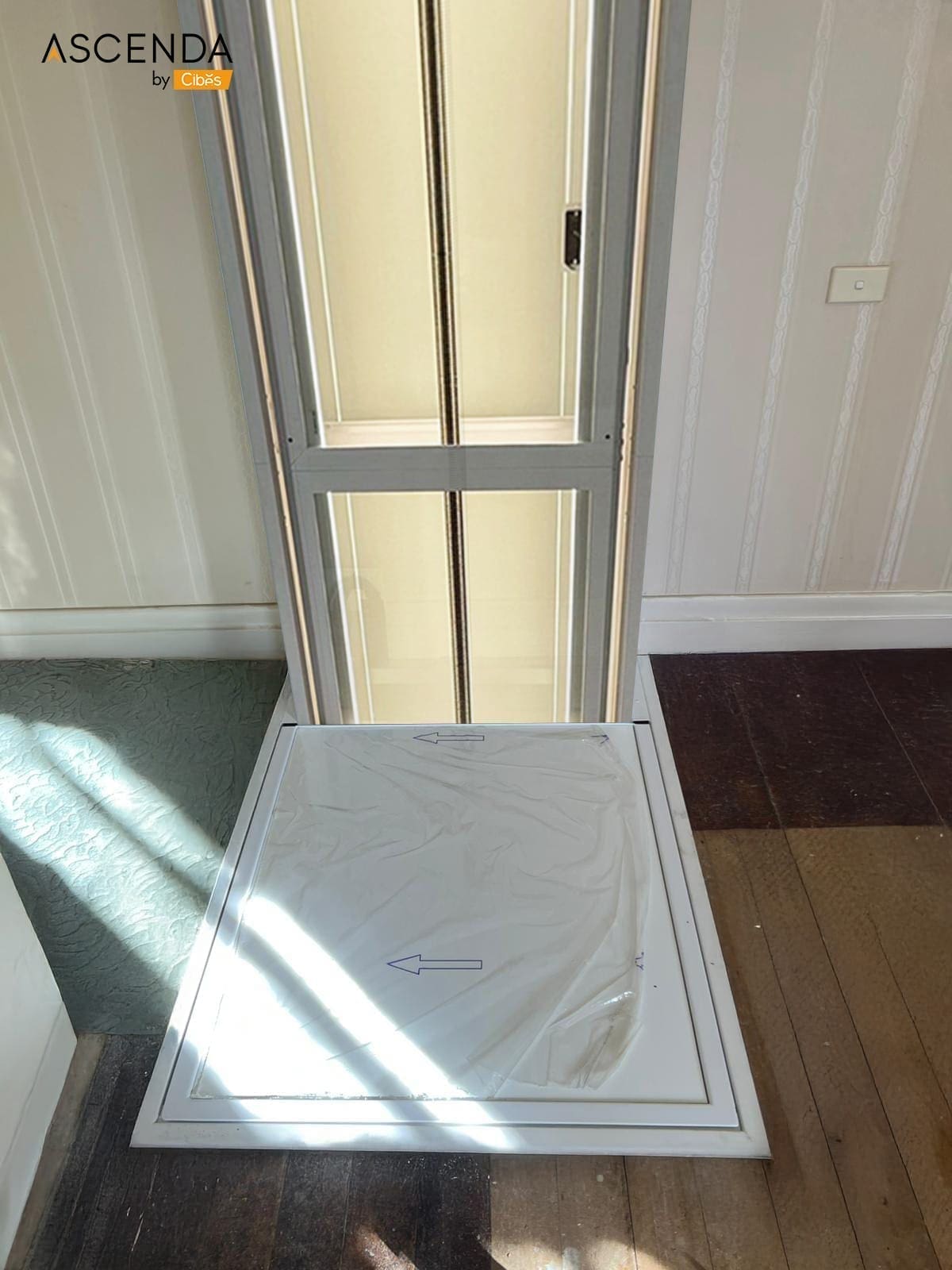 Ascenda M 838 x 1290 Home elevator 4